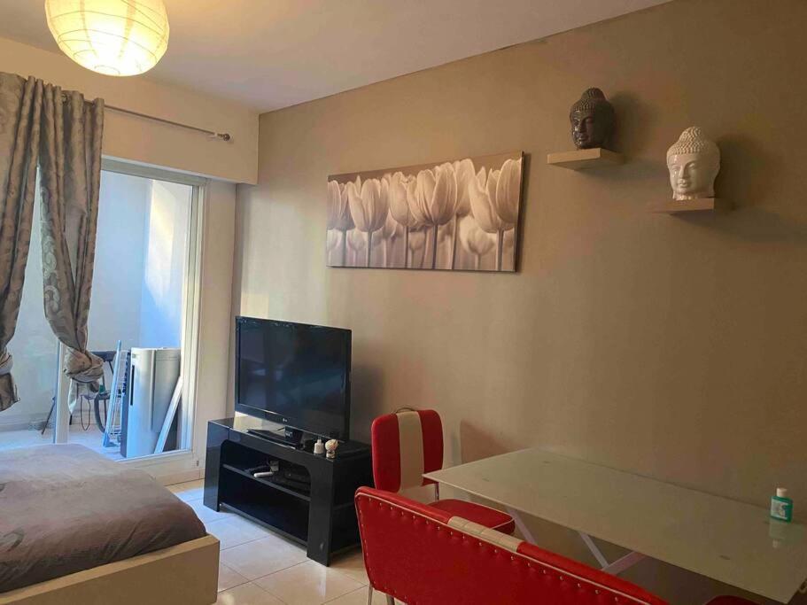 Monaco Good Stay Бюсолей Екстериор снимка